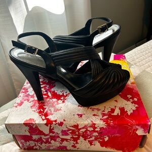 Chinese Laundry strappy heels